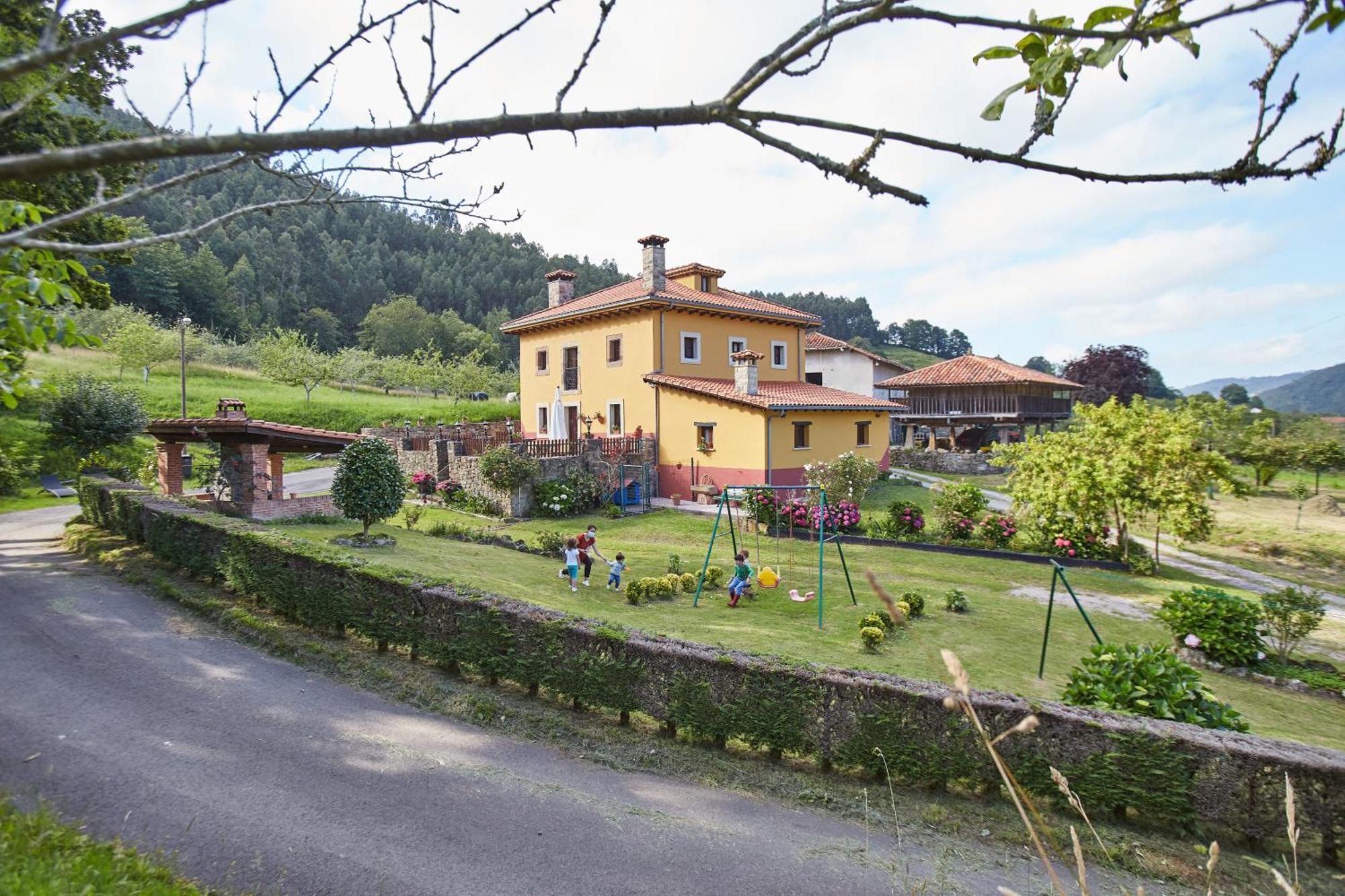 Casa Rural Casa Capion Вилавичоза Екстериор снимка
